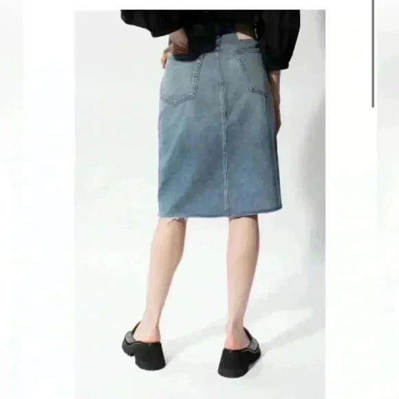 Rag & Bone BLUE Denim skirt with slit SZ 29 Org. $219 Farrow - Picture 3 of 7